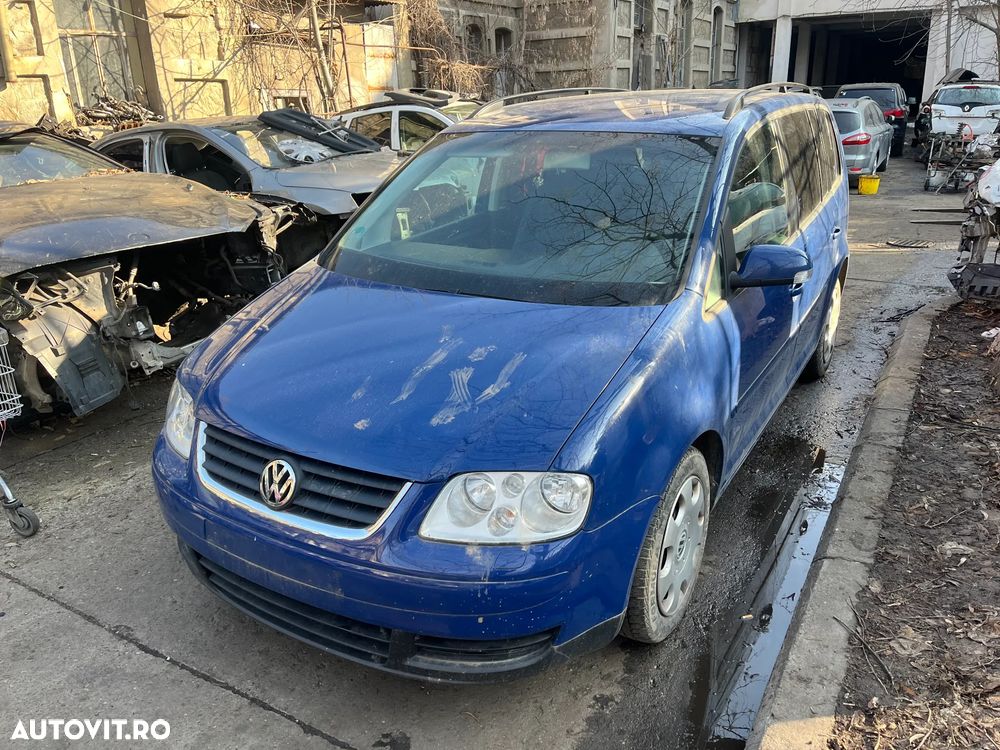 Dezmembrez VW Volkswagen Touran 2005 albastru 1,6 benzina 75KW BGU LL5M - 4