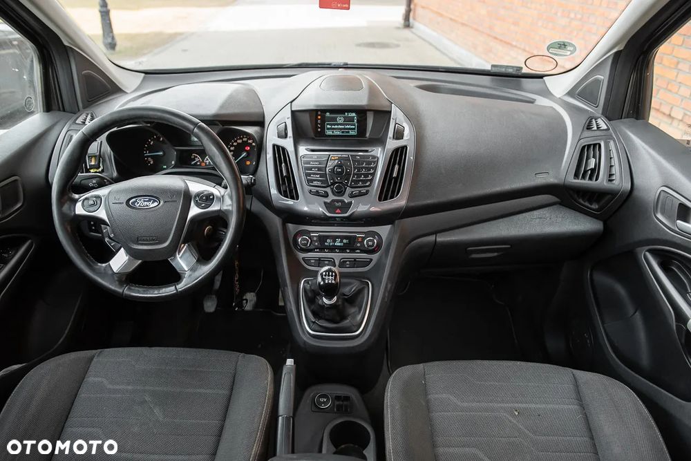 Ford Tourneo Connect - 19