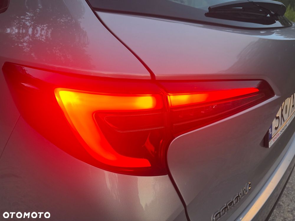 Toyota Corolla 1.8 Hybrid Comfort - 38