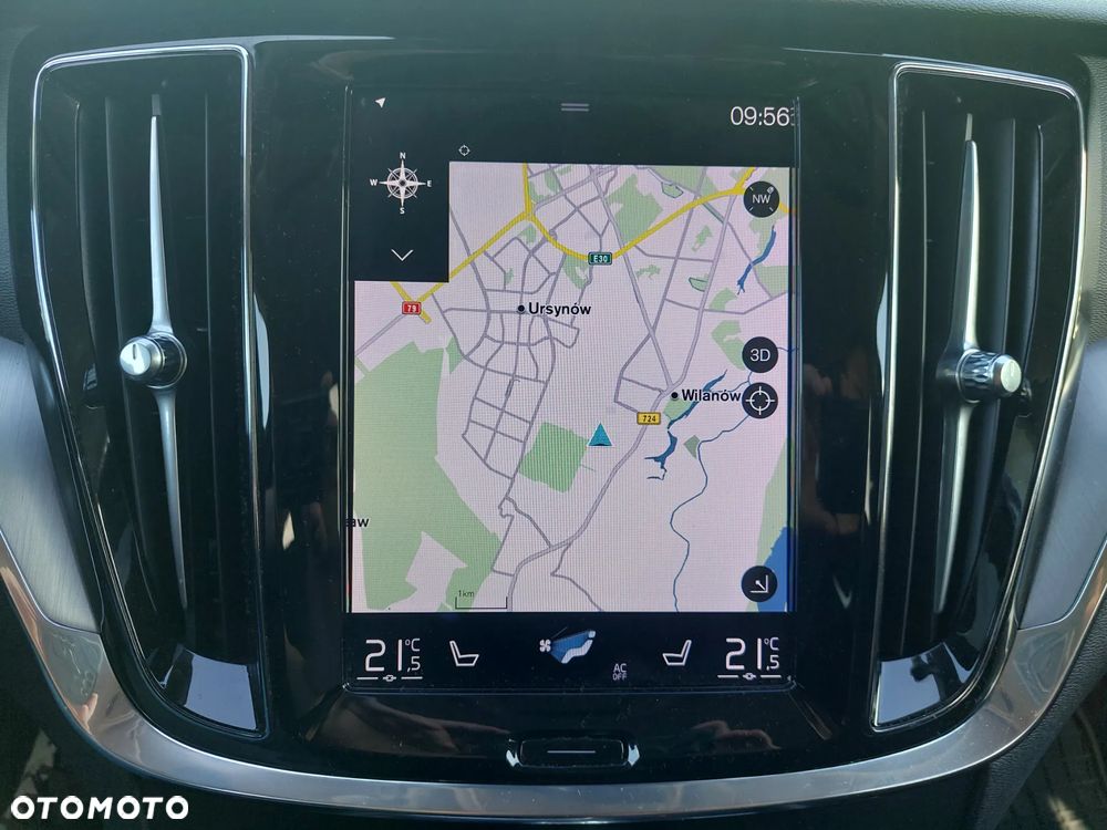 Volvo V60 D4 Momentum Pro - 25