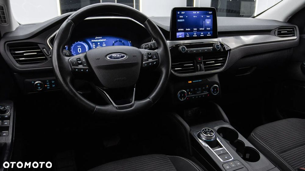 Ford Kuga - 5
