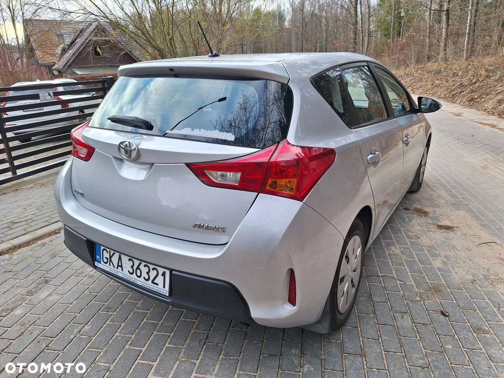 Toyota Auris 1.4 D-4D Comfort - 6