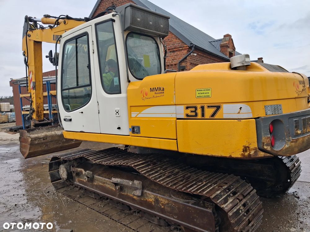 Liebherr r317 - 4