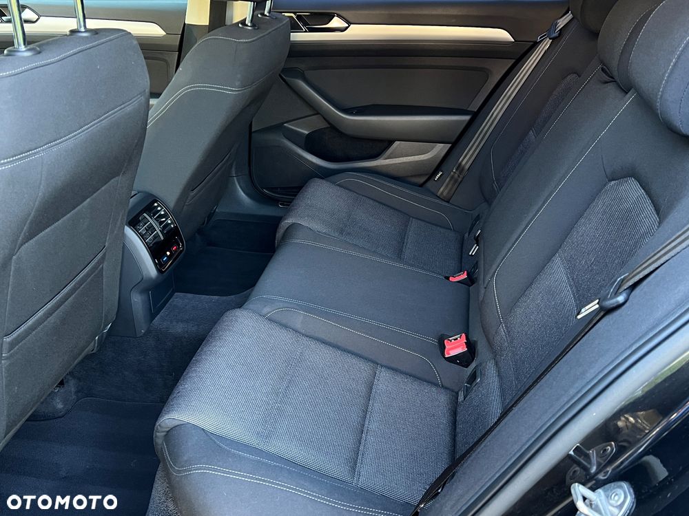 Volkswagen Passat 2.0 TDI BMT Highline DSG - 38