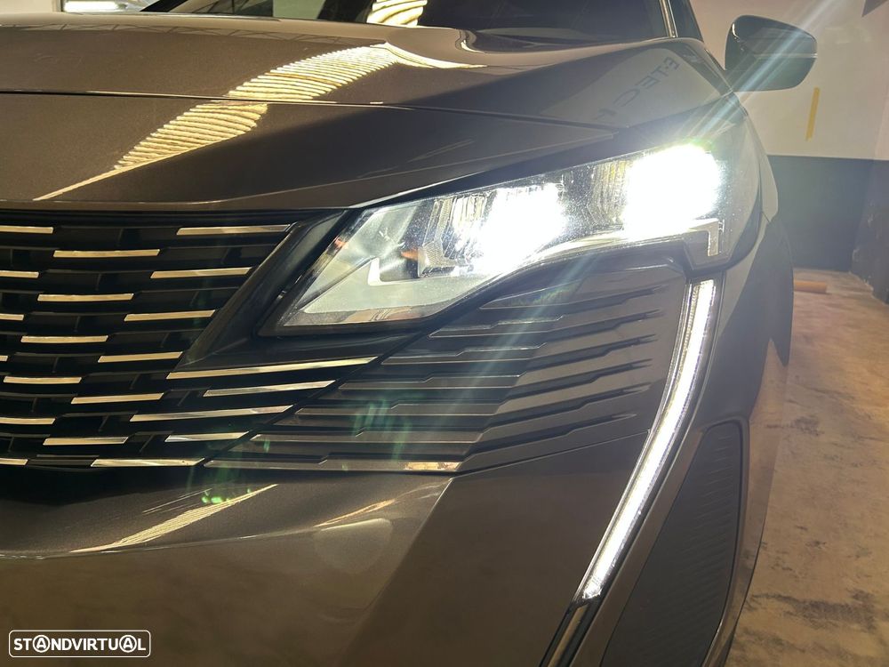 Peugeot 5008 1.5 BlueHDi Allure EAT8 - 5