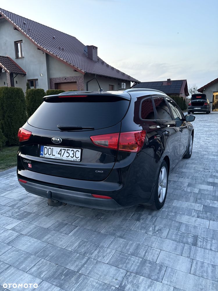 Kia Ceed Cee'd 1.4 CRDi M - 6