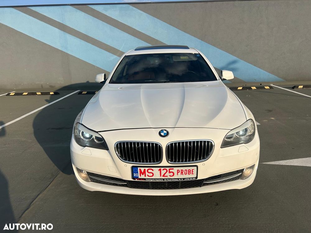 BMW Seria 5 520d BluePerformance Aut. - 30