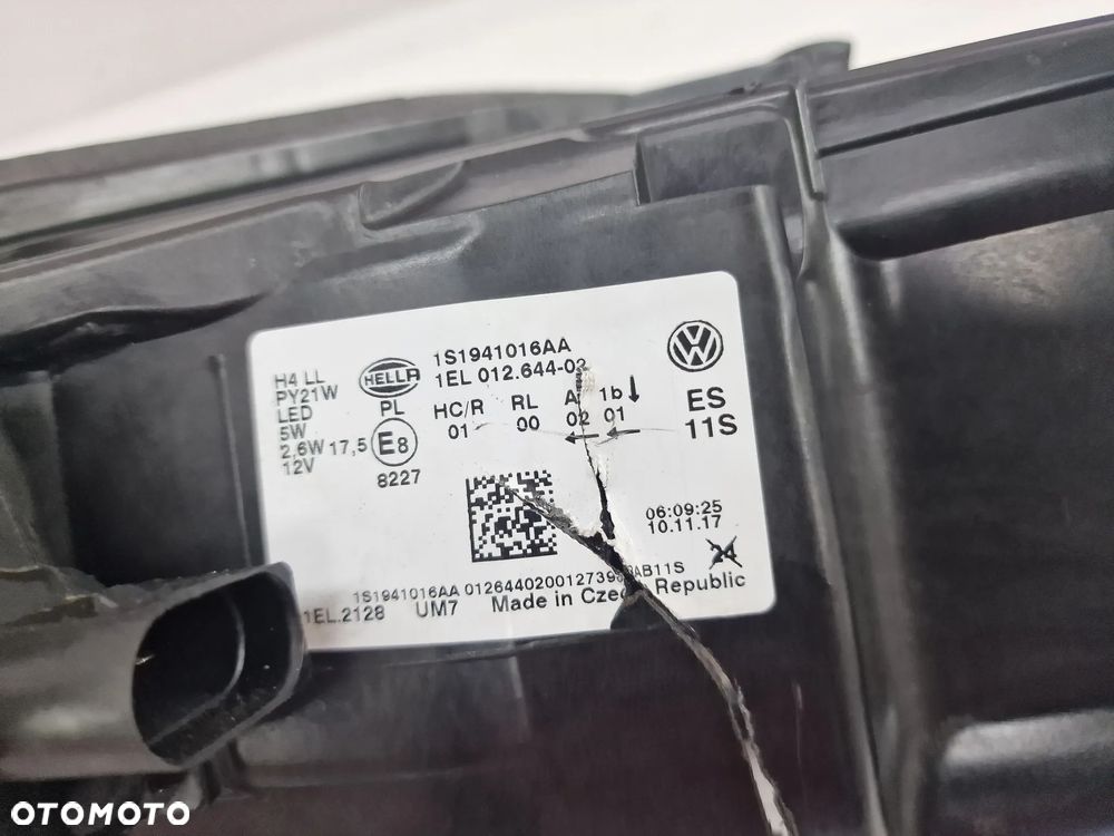 VW UP LIFT 17- PRAWA LED LAMPA PRZEDNIA PRZÓD , NR 1S1941016AA / 1EL012644-02 , NR AUKCJI LA258 - 12
