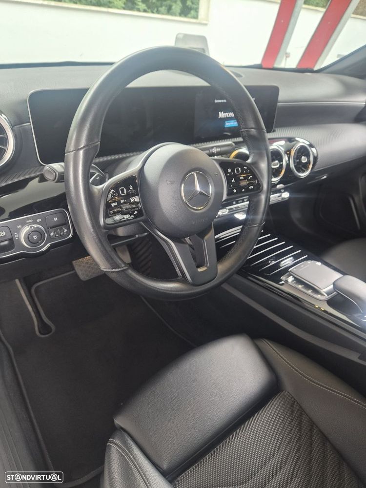 Mercedes-Benz A 180 d 7G-DCT - 18