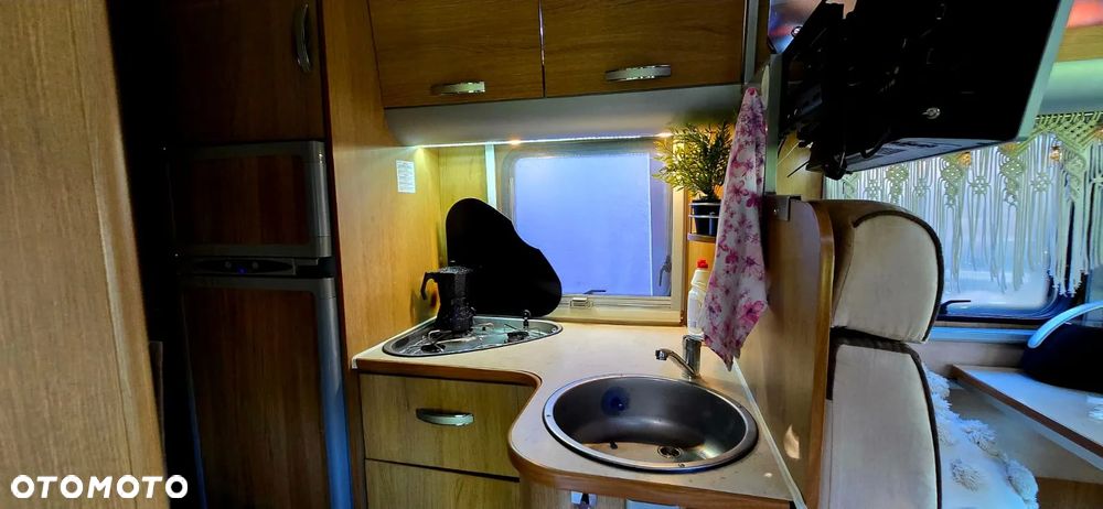 Ford Transit koala rimor 44 - 22