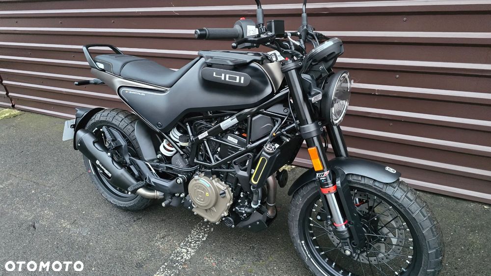 Husqvarna Svartpilen - 6