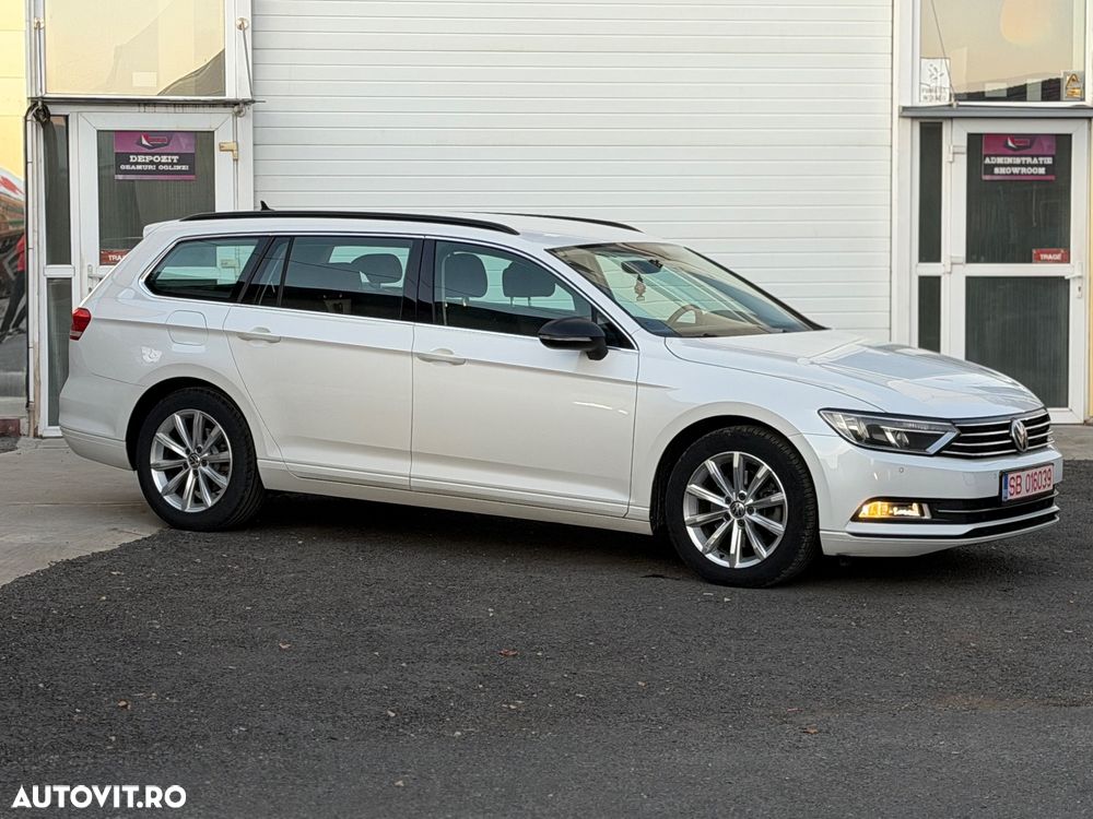 Volkswagen Passat 1.6 TDI (BlueMotion Technology) DSG Comfortline - 14