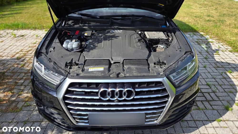 Audi Q7 - 10