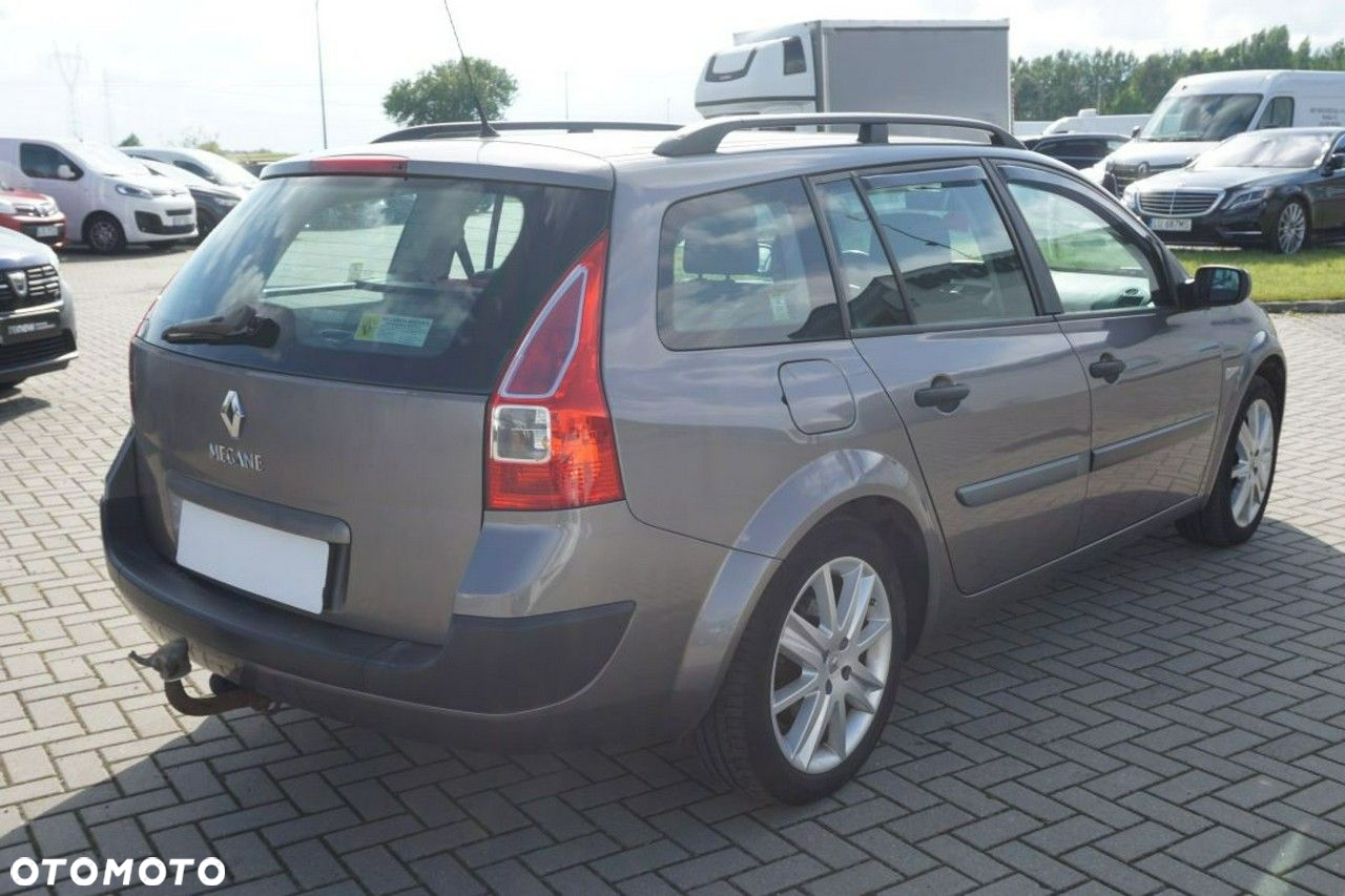 Renault Megane II 1.6 16V Alize - 5