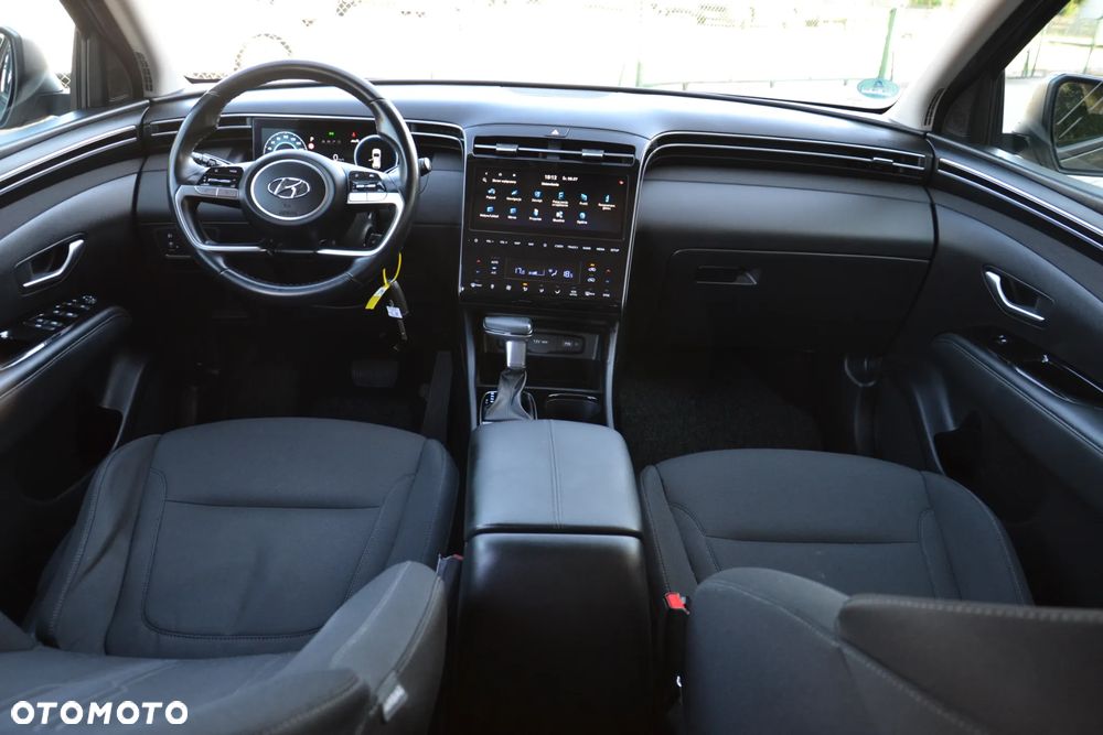 Hyundai Tucson 1.6 CRDi 48V-Hybrid 2WD DCT Select - 19