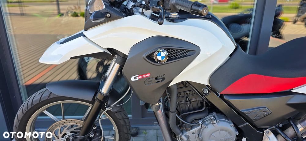 BMW G - 32
