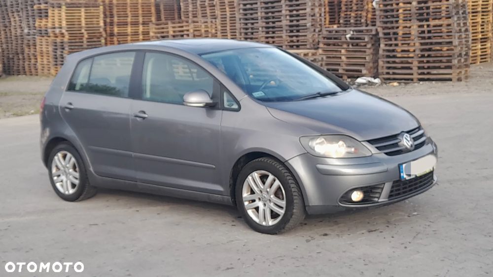 Volkswagen Golf Plus 2.0 TDI Trendline DSG - 4