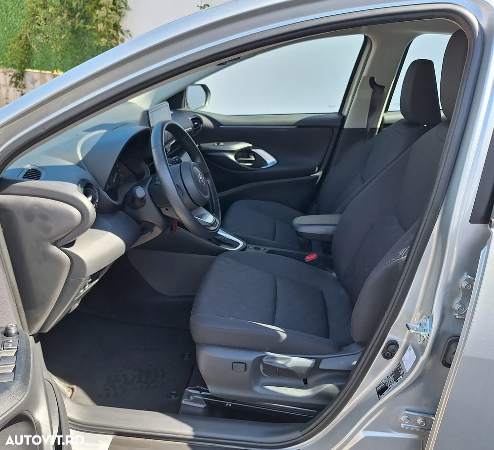 Toyota Yaris - 3