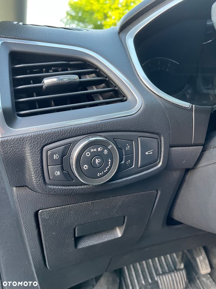 Ford S-Max 2.0 TDCi Titanium PowerShift - 27