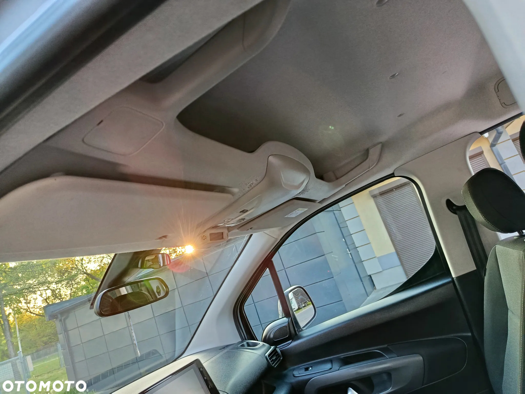 Toyota Proace City Verso Long 1.2 D-4T Family - 32