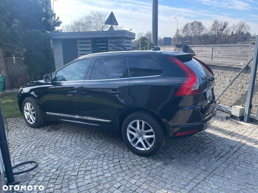 Volvo XC 60 D3 Drive-E Summum - 4