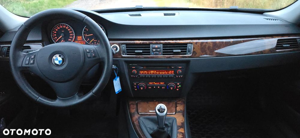 BMW Seria 3 - 11