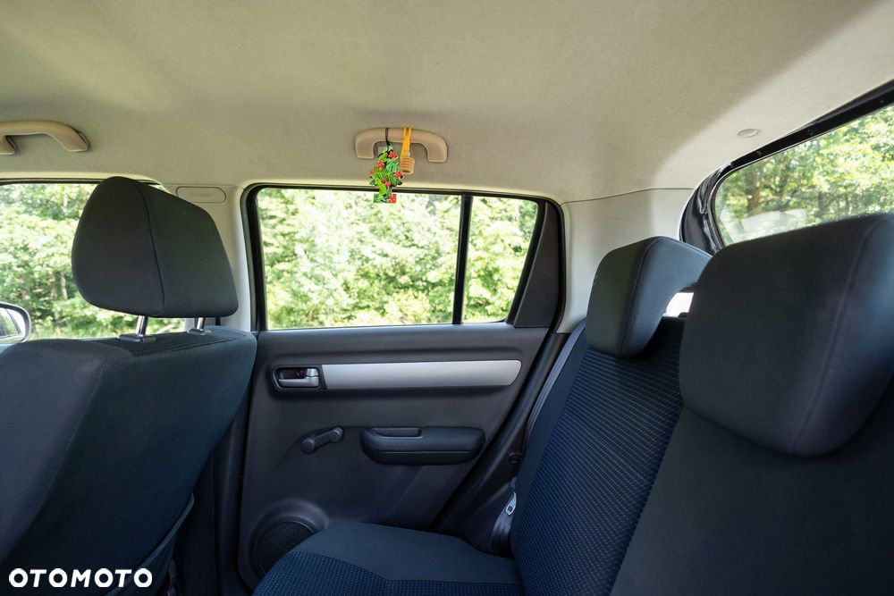 Suzuki Swift - 6