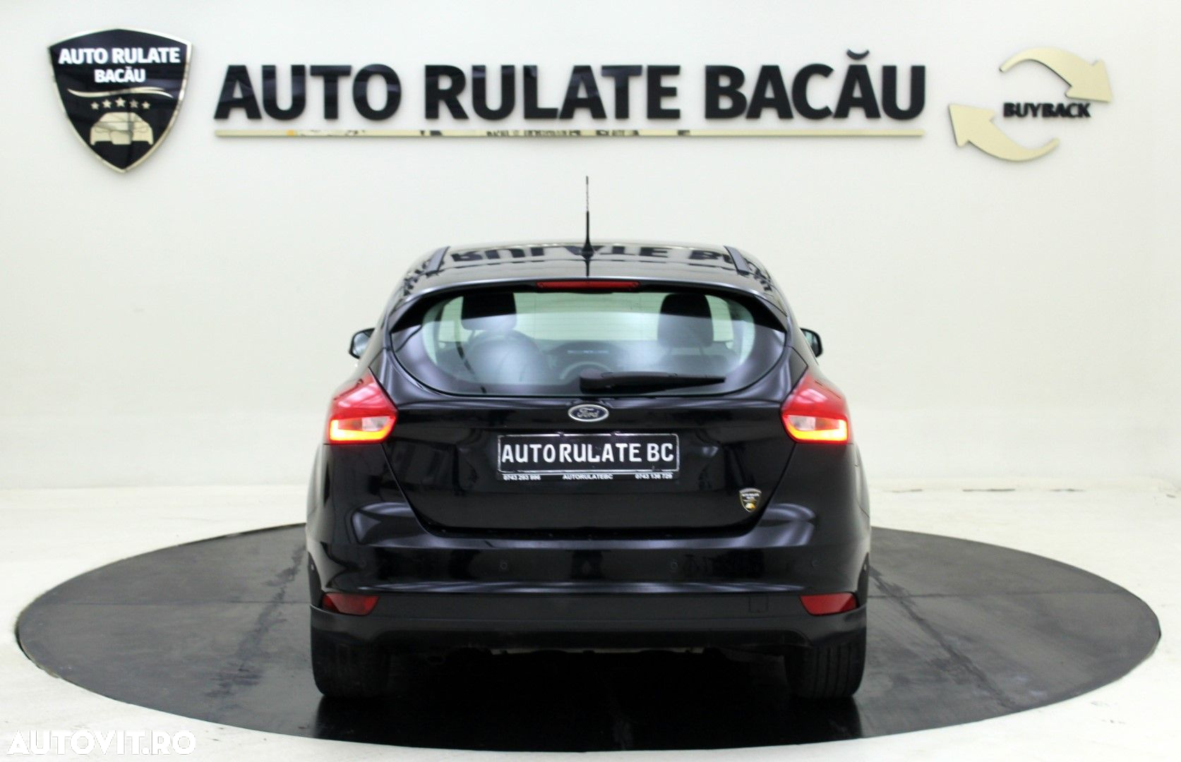 Ford Focus - 11