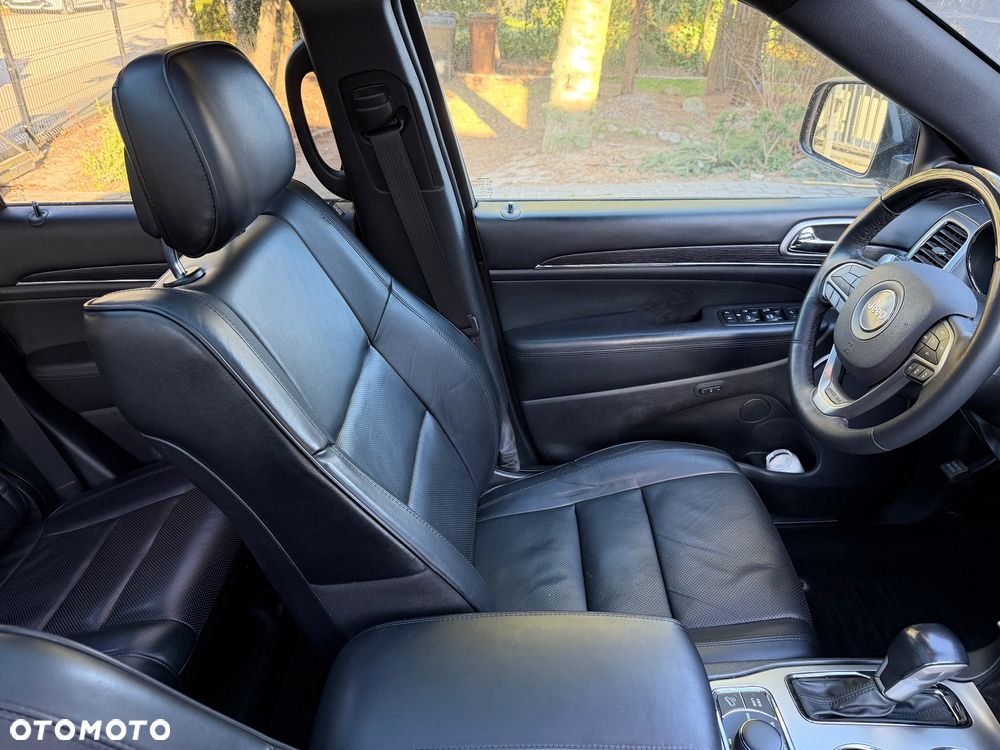 Jeep Grand Cherokee ver-3-6-v6-summit - 33