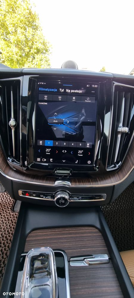 Volvo XC 60 - 21