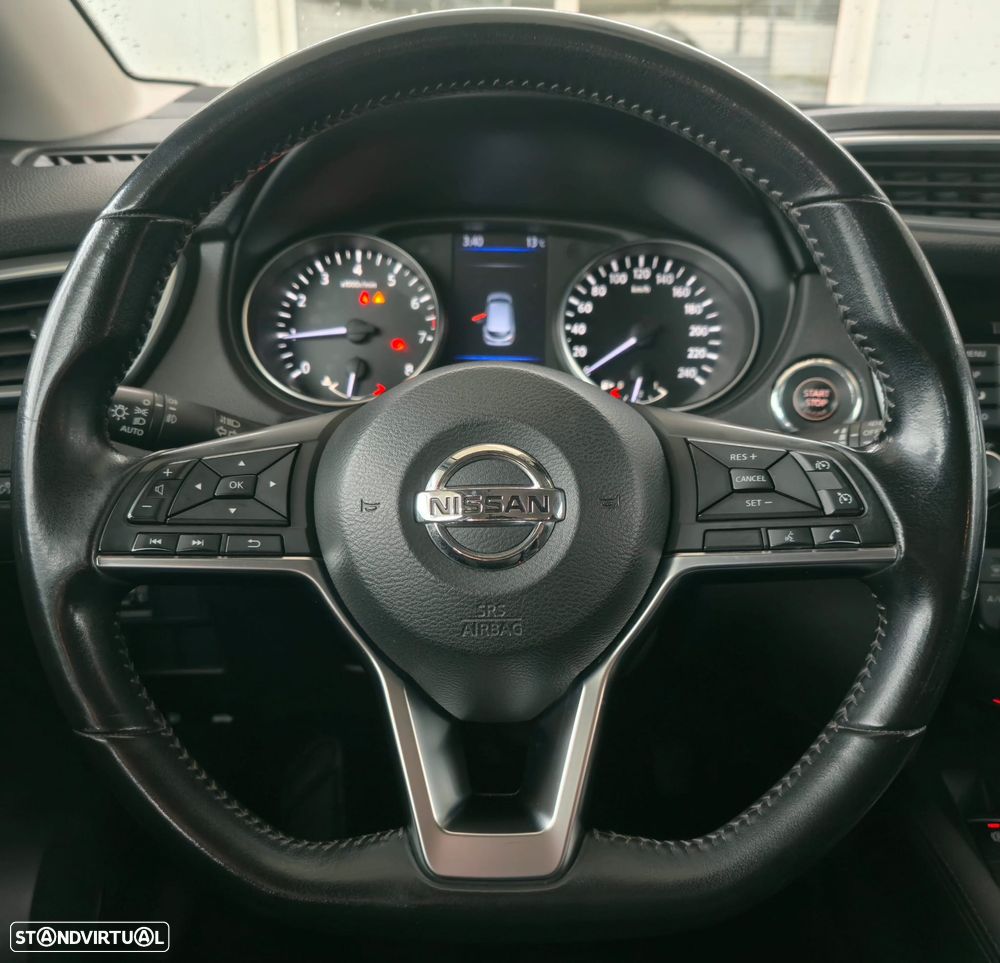 Nissan Qashqai 1.3 DIG-T N-Connecta - 9