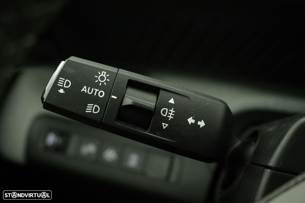 Citroën C3 1.2 PureTech Max - 17