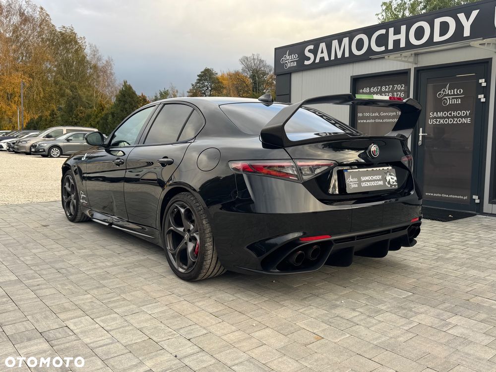 Alfa Romeo Giulia 2.9 Bi Turbo V6 Quadrifoglio Nring - 9