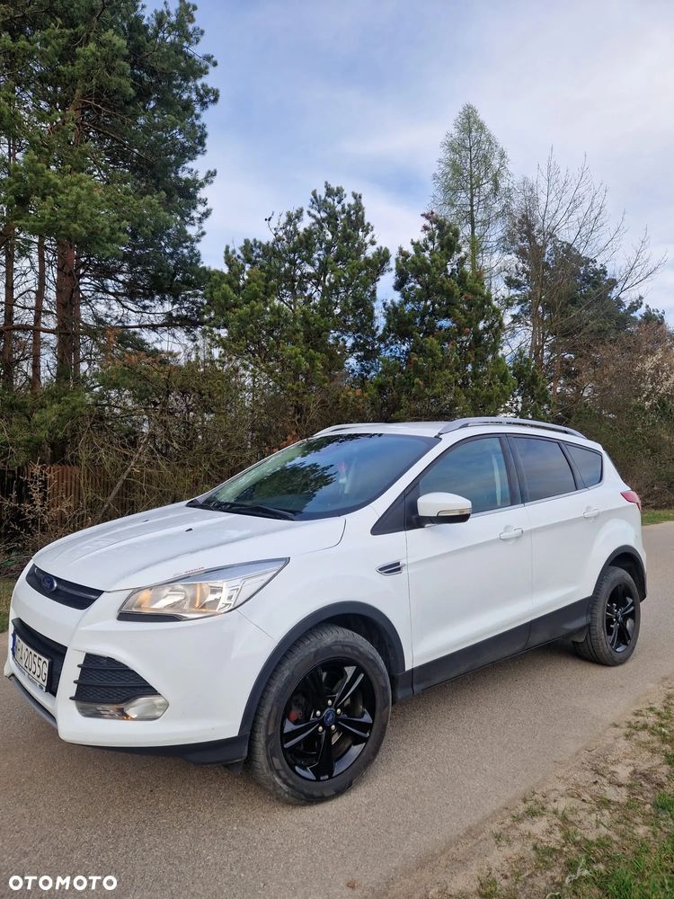Ford Kuga - 1