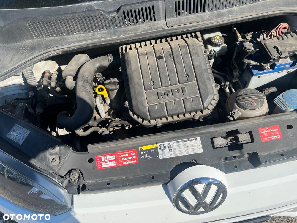 Volkswagen up! - 8