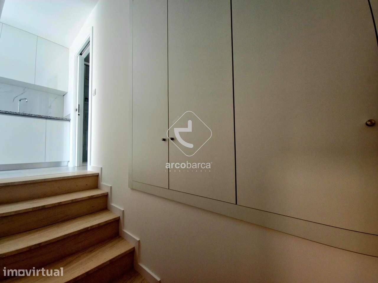 Arrenda-se Apartamento T1 3º Andar no Centro Histórico de Arcos de Val - Grande imagem: 5/14