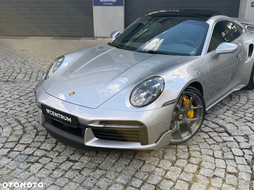 Porsche 911 Turbo S - 4