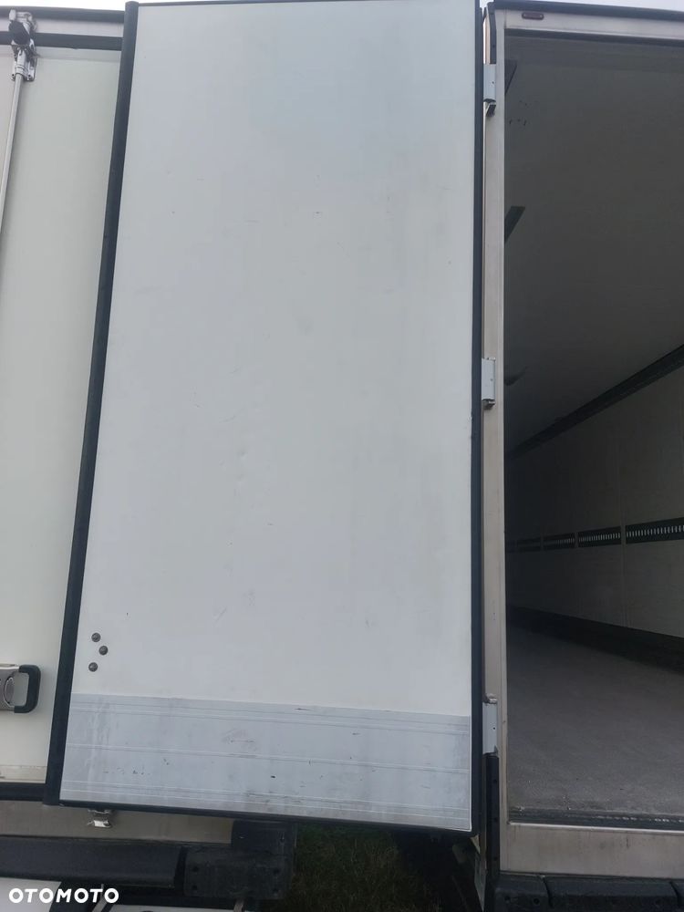 Schmitz Cargobull SKO 24 Thermo King SLXe 300 - 8