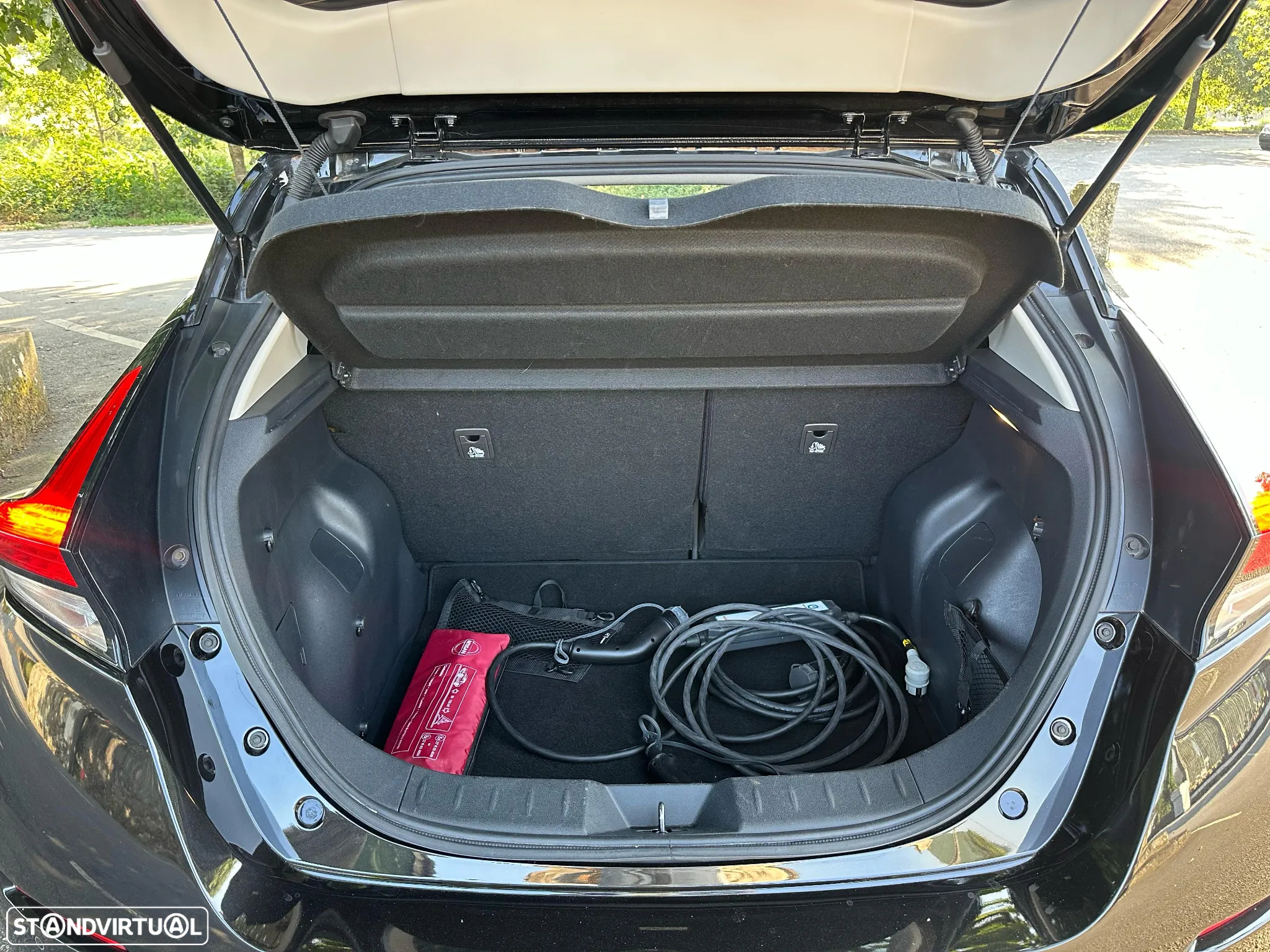 Nissan Leaf Tekna Two Tone+ProPilot Park - 34