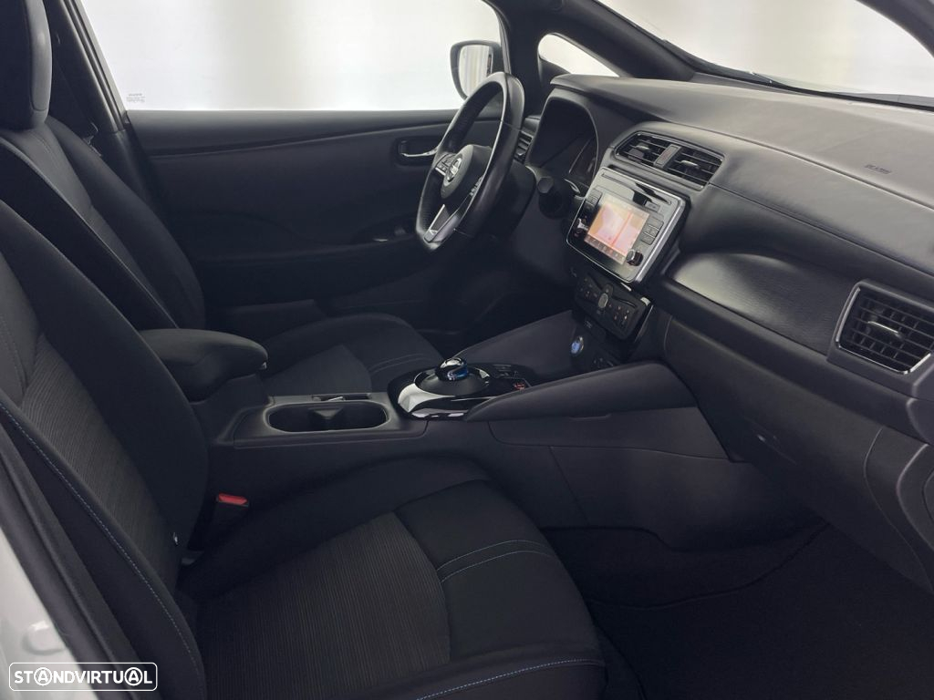 Nissan Leaf N-Connecta - 23