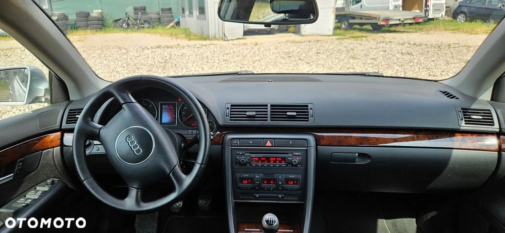 Audi A4 Avant 1.9 TDI - 32