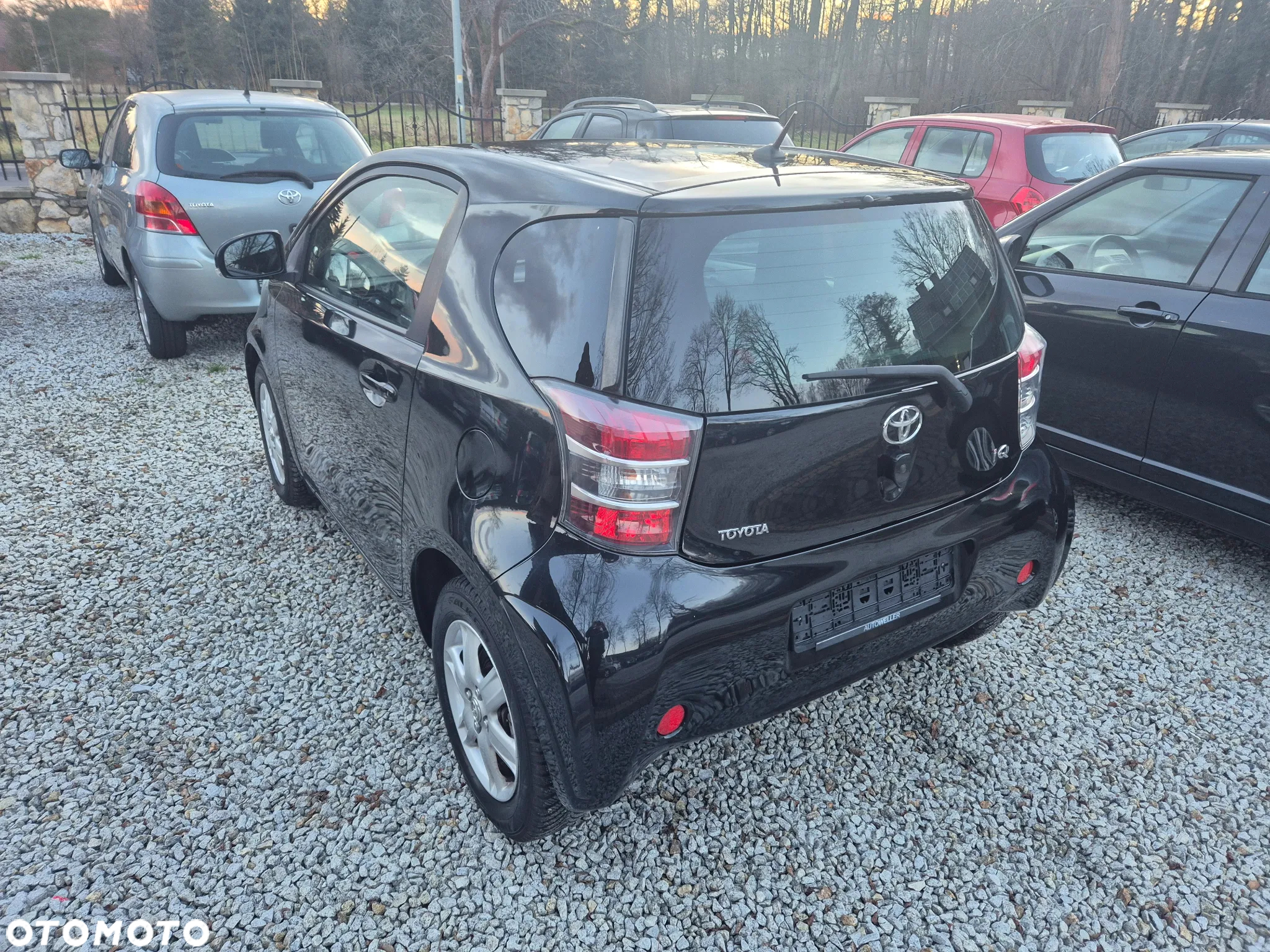 Toyota iQ 1.0 Sol - 4