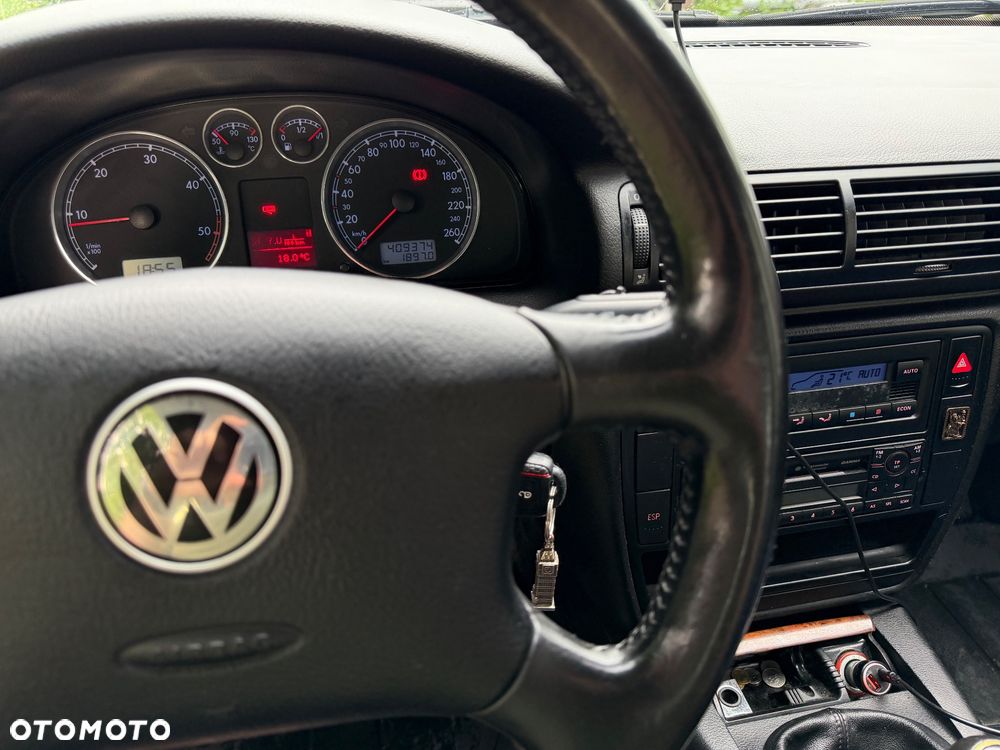 Volkswagen Passat 1.9 TDI Comfortline - 7
