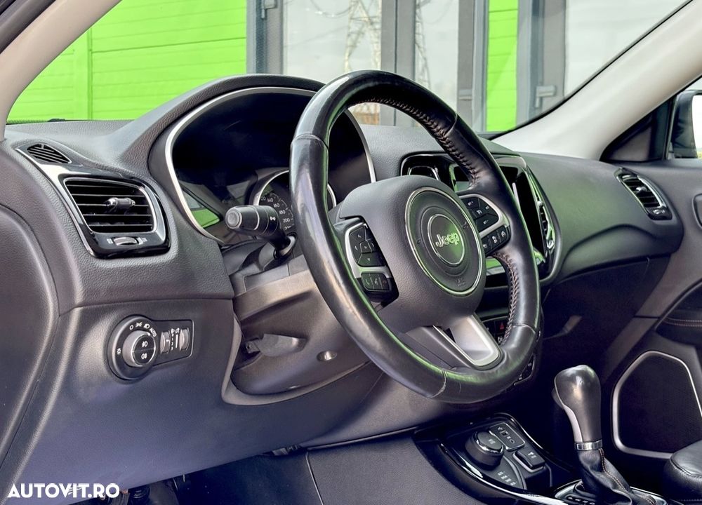 Jeep Compass 2.0 M-Jet 4x4 AT Limited - 4