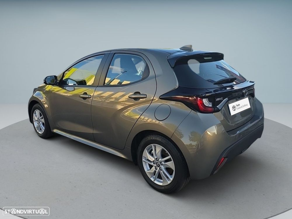 Toyota Yaris 1.5 HDF Comfort Plus - 6