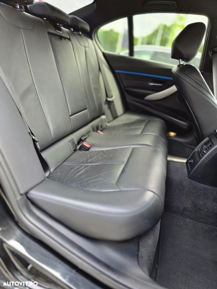 BMW Seria 3 - 21