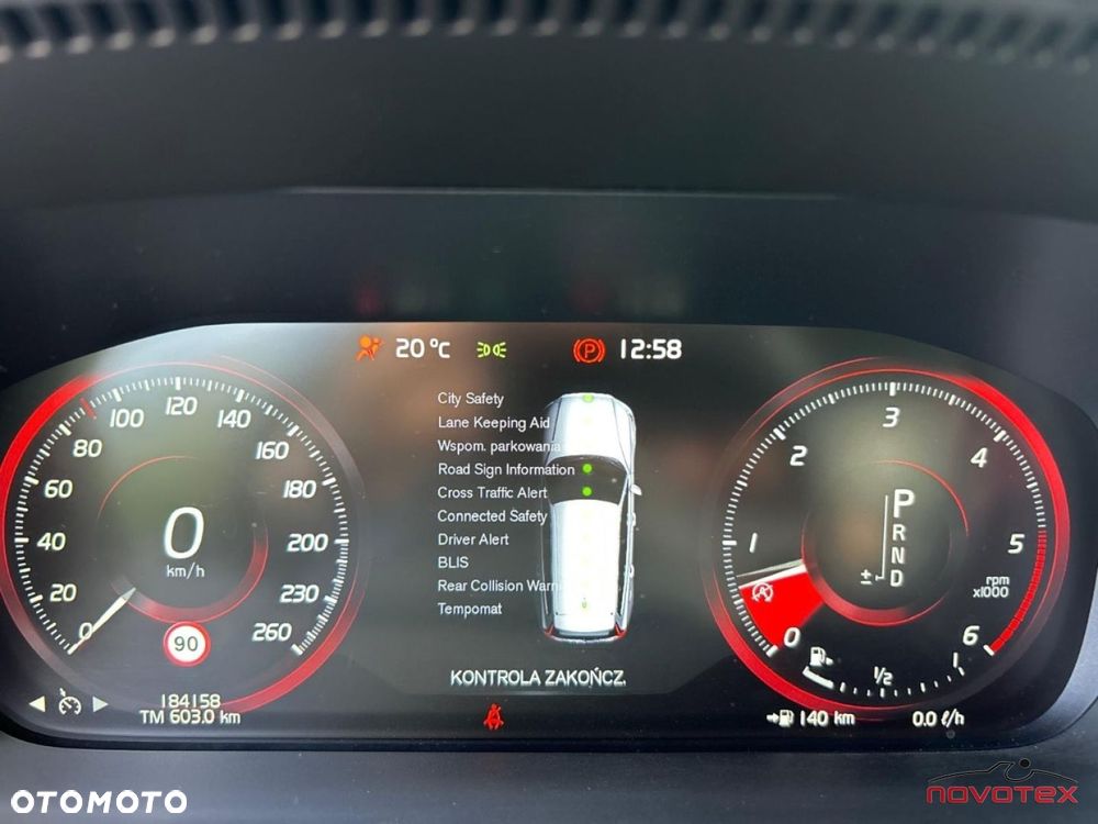 Volvo V60 Cross Country D3 Geartronic Momentum - 14