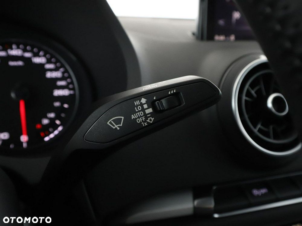 Audi A3 Limousine 30 TDI - 31