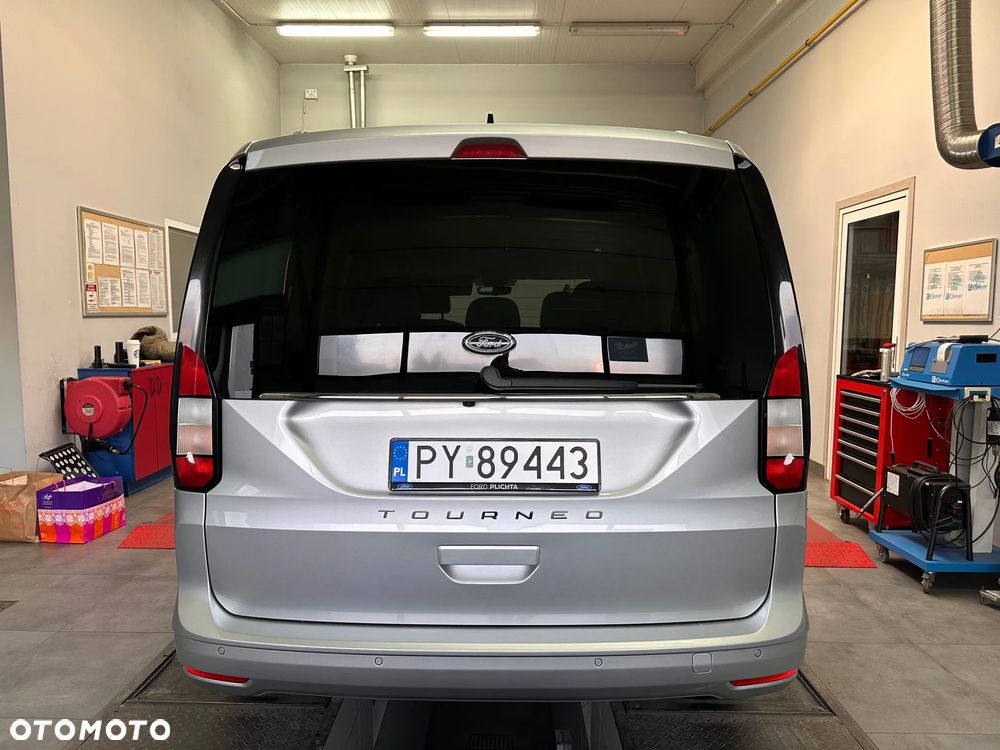 Ford Tourneo Connect Grand 2.0 EcoBlue Titanium - 8