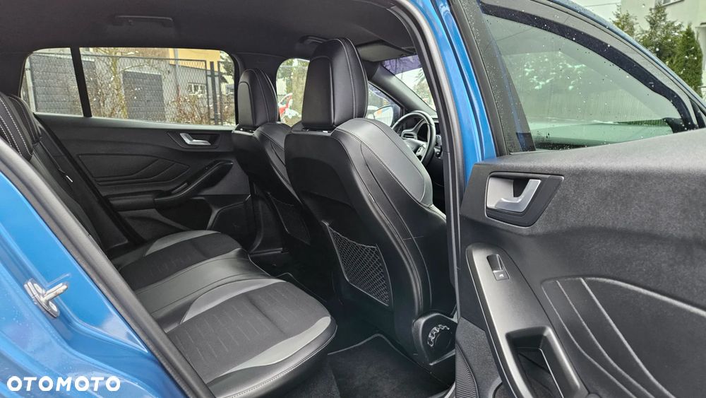 Ford Focus 2.0 EcoBlue S&S ST mit Styling-Paket - 35